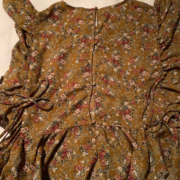 Blouse - Picture 3 of 3